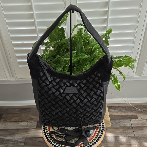 LIEBESKIND Berlin HOBO with Black Woven Leather - Picture 1 of 17